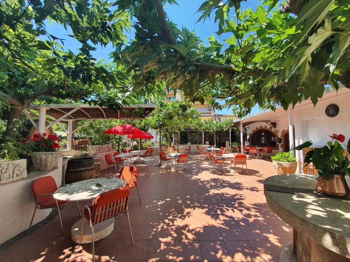 Hotel Riomar Sant Marti d'Empuries Extérieur photo